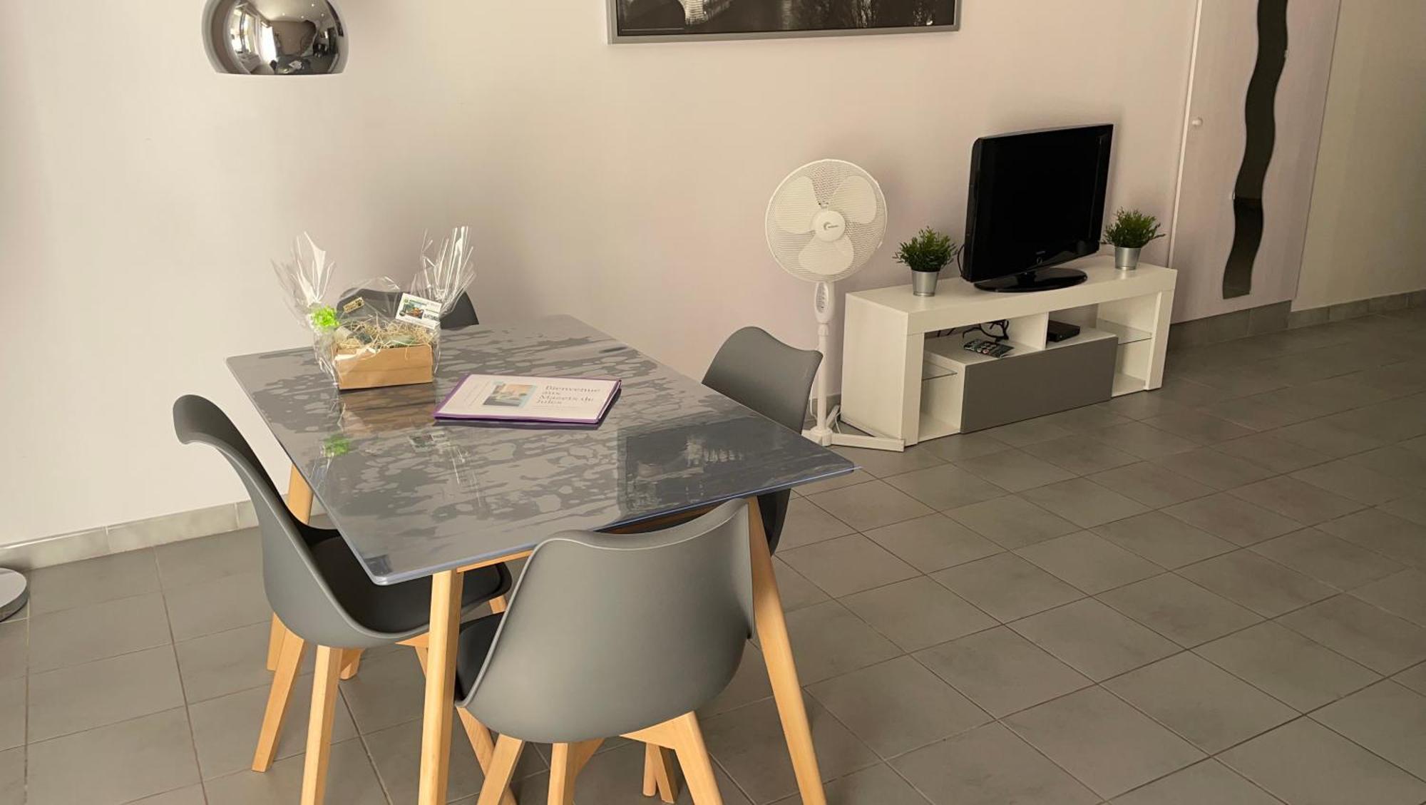 Maison Tendance Avec Jardin, Centre Village, Alpilles, Familles Eyragues Dış mekan fotoğraf